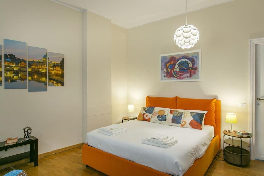 Flamillahome2 Next To Vatican Museums * Rom